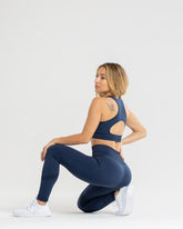 حمالة صدر رياضية بدون درزات من Renew | Moonlight Navy